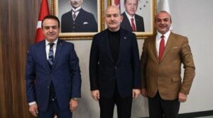 Süleyman Soylu’yla poz veren ‘rüşvetçi’ başkanlar Bozdağ’a soruldu