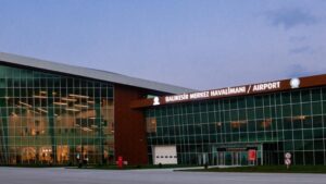 Uçak inmeyen havaalanı için ihale açıldı: 2 bin 728 sefer yapılacak