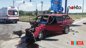 Bursa’da tırla otomobilin çarpışması sonucu 1 kişi öldü, 3 kişi yaralandı