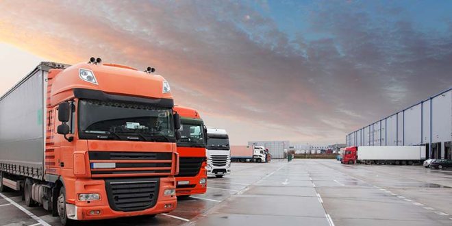 Bursa Eczacılar Kooperatifi Konya şubesinin taşıma işini yapan Akıllı Lojistik, zam talep eden işçileri 25/2 maddesiyle işten çıkarıyor