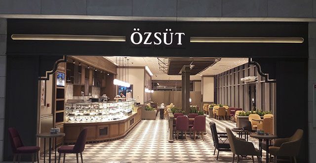 İzmir Hilltown AVM’de bulunan Özsüt’te sigortasız çalışma, mobbing