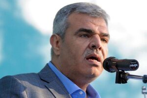 BirGün gazetesi yazarlarından Bahadır Özgür: Ziraat yöneticisi borsada uçtu