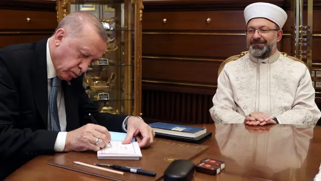 Diyanet İşleri Başkanlığı’na dev bütçe! 7 bakanlığı geride bırakacak…