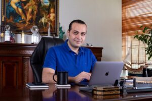 Firuz Bağlıkaya, erki ele geçirince eleştirdiklerini yapmaya başladı