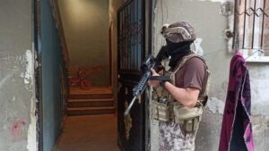 Mersin Büyükşehir Belediyesi’ne şafak vakti operasyon