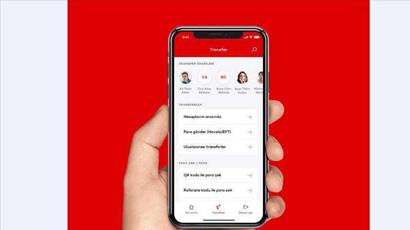 Akbank mobil uygulaması çöktü, yanlış bakiye gösterimi ve mükerrer ekstre sorunu yaşanıyor