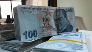 KYK faizlerinin silinmesi maddesi TBMM’de kabul edildi