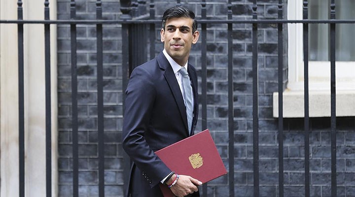 İngiltere’nin yeni Başbakanı Rishi Sunak oldu