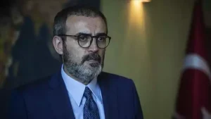 Mahir Ünal istifa etti