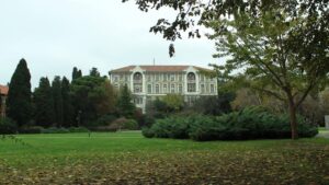 Eski THY müdürünün oğlu ‘adrese teslim’ ilanla Boğaziçi’ne alınmıştı: Yargıya taşındı