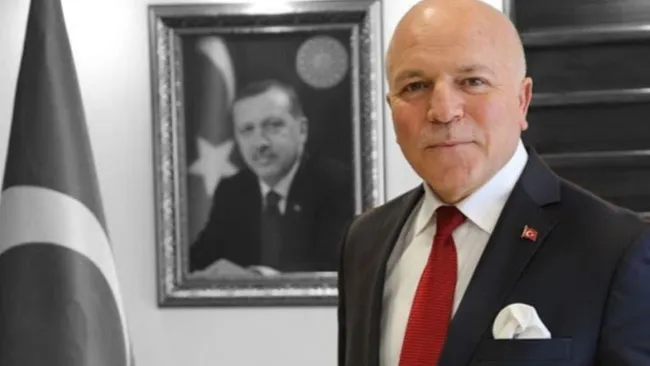 Canlı yayında ‘P….k’ demişti: AKP’li başkana ödül gibi ceza