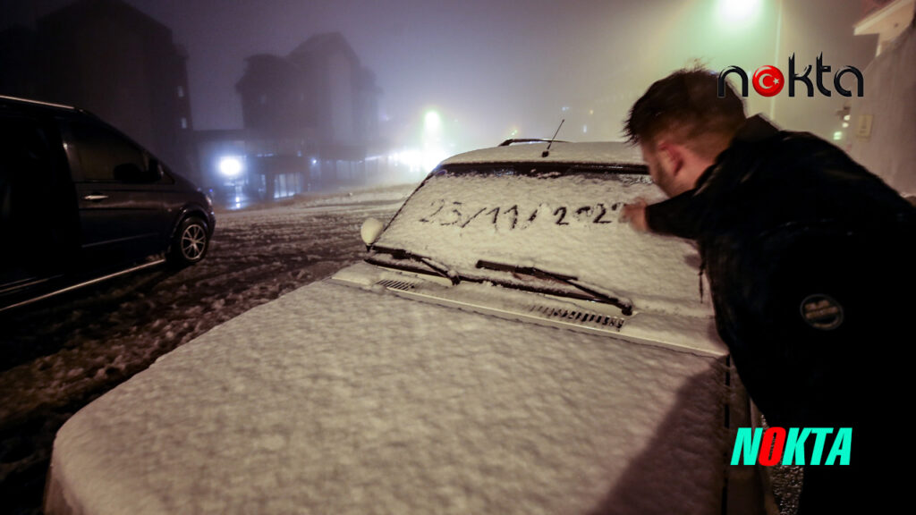 Bursa Uludağ’da kar yağışı başladı