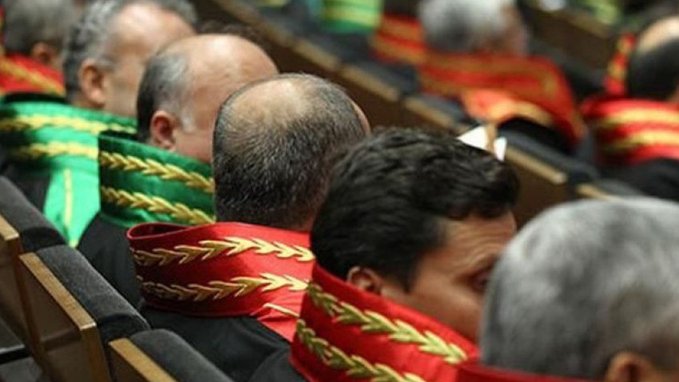 HSK kararnamesi Resmi Gazete’de! 282 hâkim ve savcının görev yeri değiştirildi…