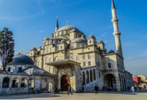 Fatih Camii’nde milyonluk zimmet skandalı