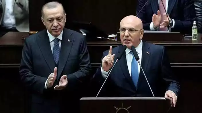 AKP’li vekile verdiği ilaçla kalbini durdurdu… Kim bu FETÖ’cü doktor… Hangi isimlerle telefon kayıtları çıktı