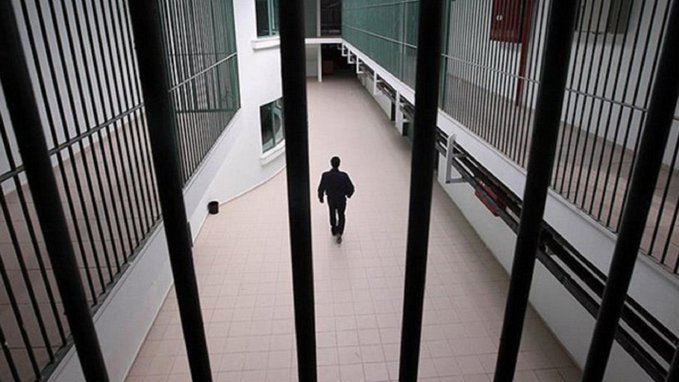 Cezaevleri toplam nüfusu rekor kırdı!