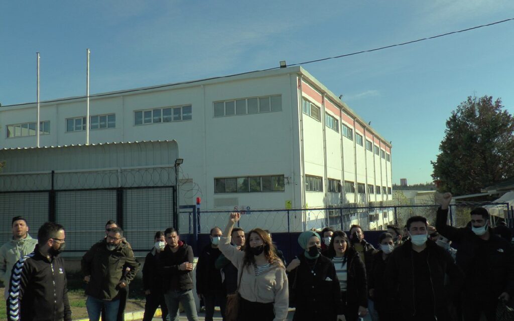 Oppo Türkiye’de 500 kişi işten çıkarıldı! İşçiler eylem başlattı