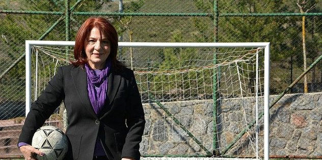 Sabri Çelik gitti Lale Orta geliyor