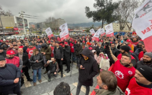 Bursa’da Uludağ Elektrik Uluğ Enerji işçileri eylem yaptı