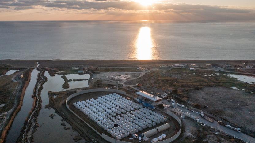 Tsunami uyarısı yapan AFAD deniz kıyısına çadırkent kurmuş