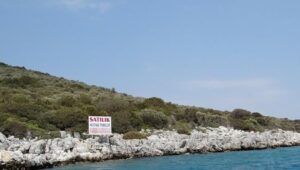 Bodrum’da 220 milyon liraya satılık ada