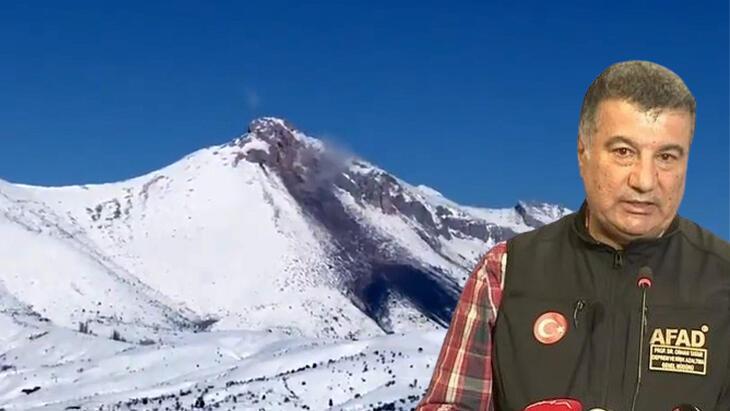 Duman yükselen dağın ardındaki gerçek! Jeologlar açıkladı: ‘Volkan değil, heyelan!’