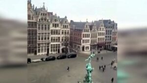 Katedralin çanları İstiklal Marşı çaldı