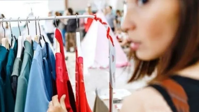 Türk oyuncu ve model hırsızlık yaparken yakalandı! Savunması ise ‘pes’ dedirtti!