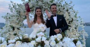 7 ay önce evlenen Mehmet Akif Ersoy ve eşi Pınar Erbaş boşanıyor!