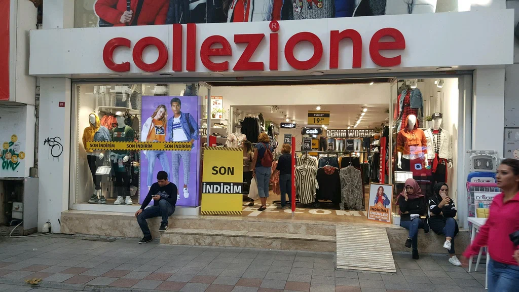 Collezione’un merkez binası icradan satılacak