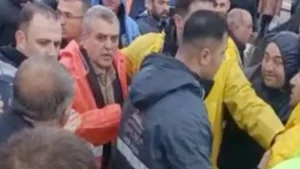 Urfa Belediye Başkanı Beyazgül’e sel protestosu