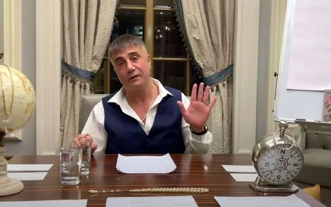 Sedat Peker’den yeni hamle. Önce paylaştı sonra sildi. Ama herkes mesajı aldı