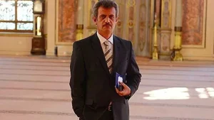 Gezi Olaylarında bira kutusunu camiye Milli Saraylar Müdürü koymuş