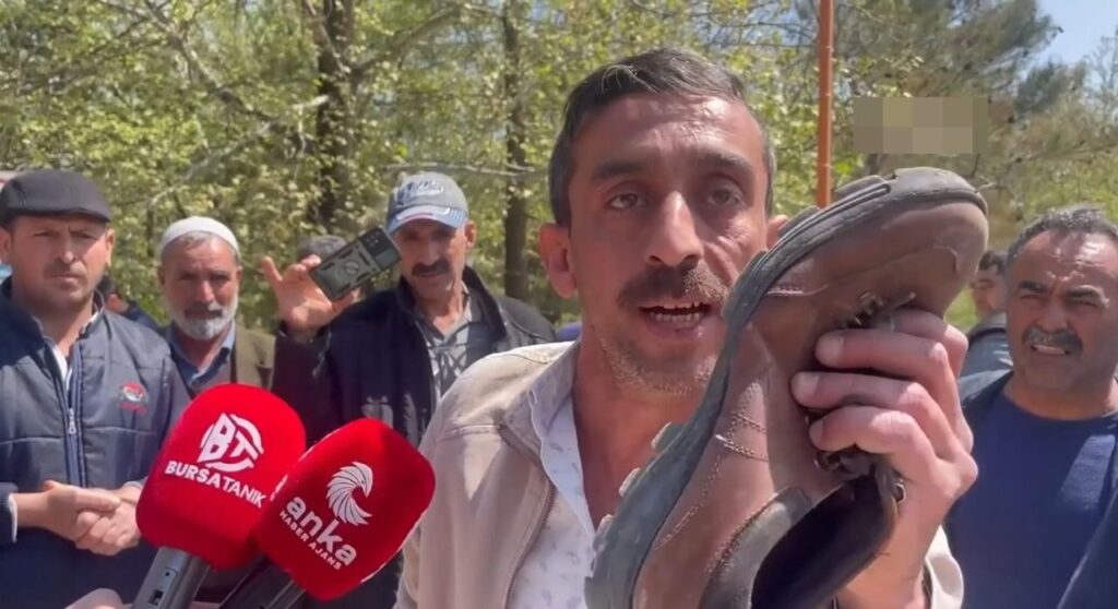 Bursa Çimento Fabrikası İnşaatında 2 Aydır Maaş Alamayan İnşaat İşçileri Eylem Yaptı