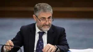 Hazine ve Maliye Bakanı Nureddin Nebati vatandaşın et alamamasının nedenini açıkladı: Koyun eti kokuyor…