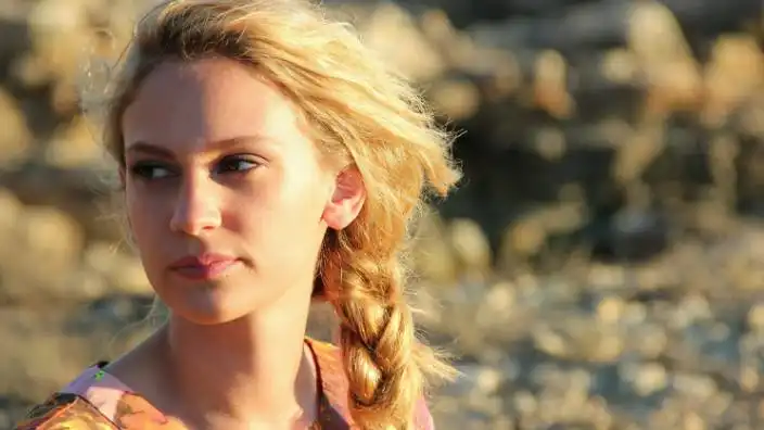 Farah Zeynep Abdullah ünlü komedyenle aşk yaşıyor