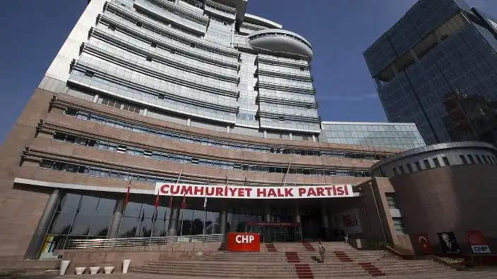 CHP’yi karıştıran 200 milyon lira: Kim bu Numan Etgür