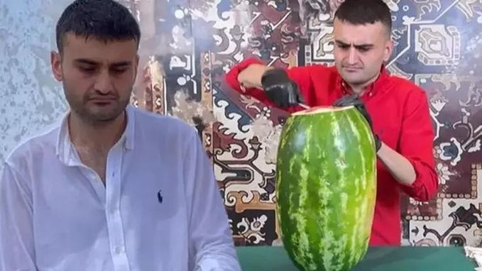 CZN Burak’ın artık yüzü gülmüyor!