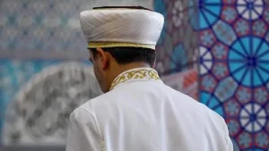 Nevşehir’de tefeci imam yakalandı