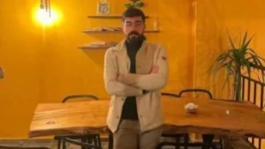 Kuduz köpeğin ısırdığı mimar hayatını kaybetti