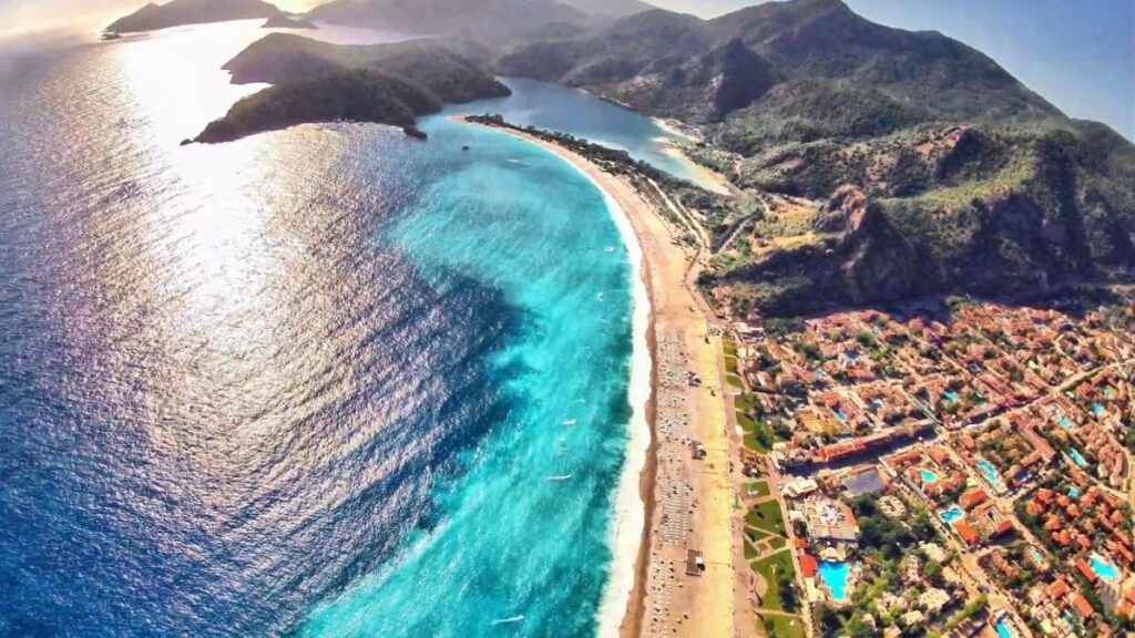 Belcekız Plajı da halkın elinden alınıp kiraya verildi. Bakın hangi Rizeli aldı