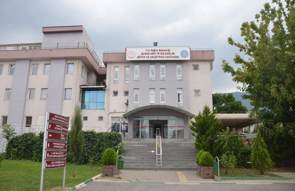 Bursa’nın Ağız ve Diş Sağlığı bu merkezde korunuyor!