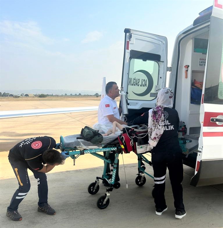 4 yaşındaki hasta uçak ambulans ile Şanlıurfa’dan Bursa’ya getirildi