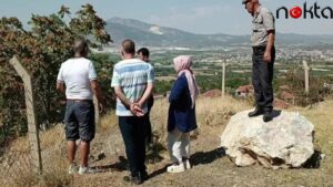 8 yıldır kâbusu yaşıyorlar! İlçeye taş yağıyor