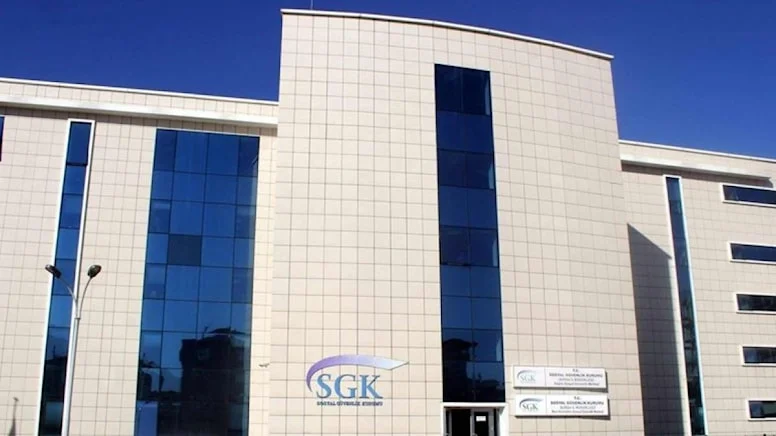 Destekle ayakta duran SGK’ya IMF’li başkan