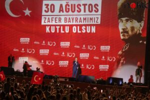 İstanbul’da Büyük Zafer’in 101. yıl dönümü Yenikapı’daki etkinlikle kutlandı