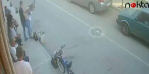 Sakarya’da Kızını Darbeden Babaya Vatandaşlar Müdahale Etti!