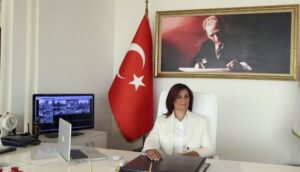 CHP’li Özlem Çerçioğlu’nun ‘kaçak villa’ oyunu! Yasal hale getirmek için belediye meclisini kullanmış!