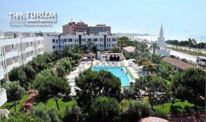 5 kadın ortak birbirine düştü! Alanya’nın ünlü oteli mahkeme tarafından satışa çıkarıldı