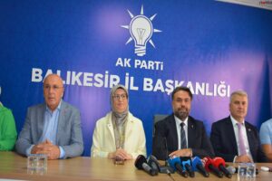 AK Parti Balıkesir İl Başkanı Ekrem Başaran vazifesinden ayrıldı
